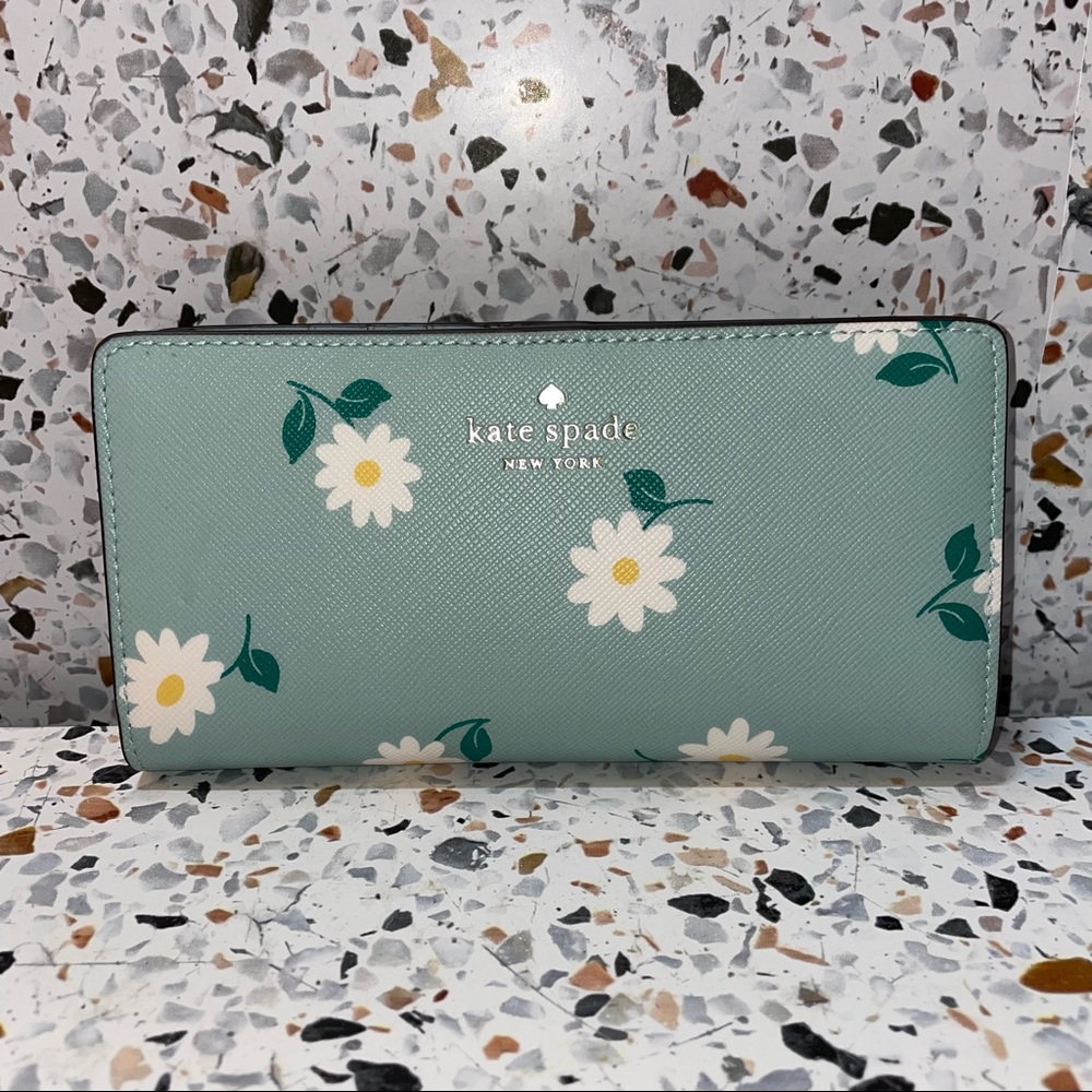 Kate Spade Daisy Large Slim Bifold
